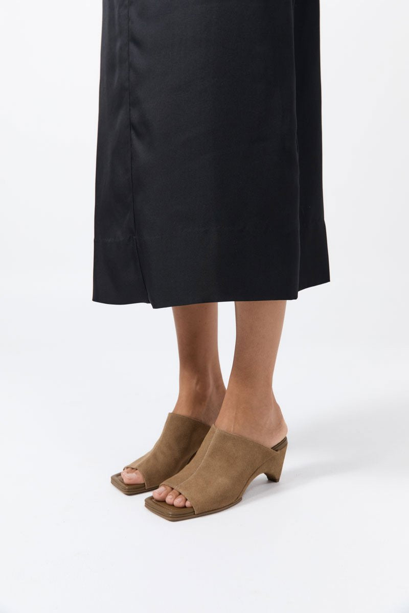 SUEDE ARC WEDGE-OAK Heels ST AGNI