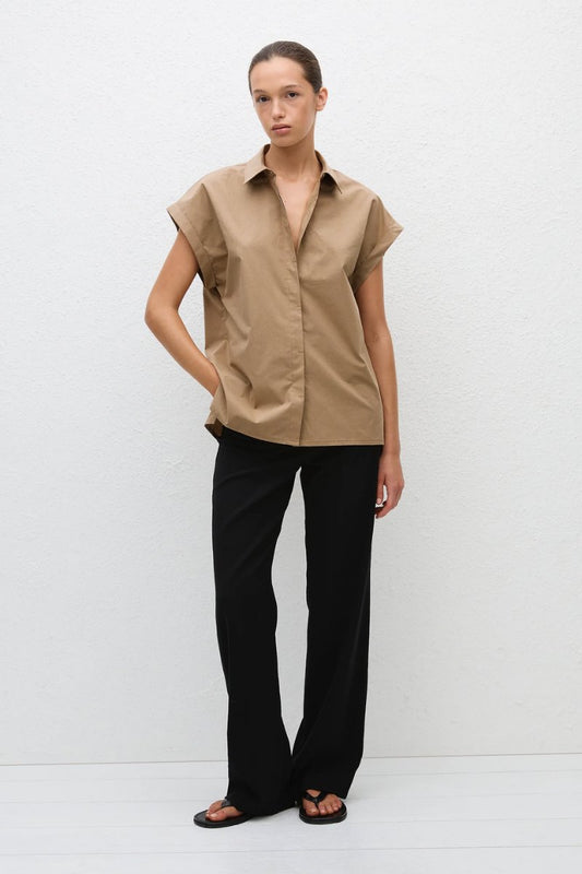 RELAXED SLEEVELESS SHIRT-STONE Tops Matteau