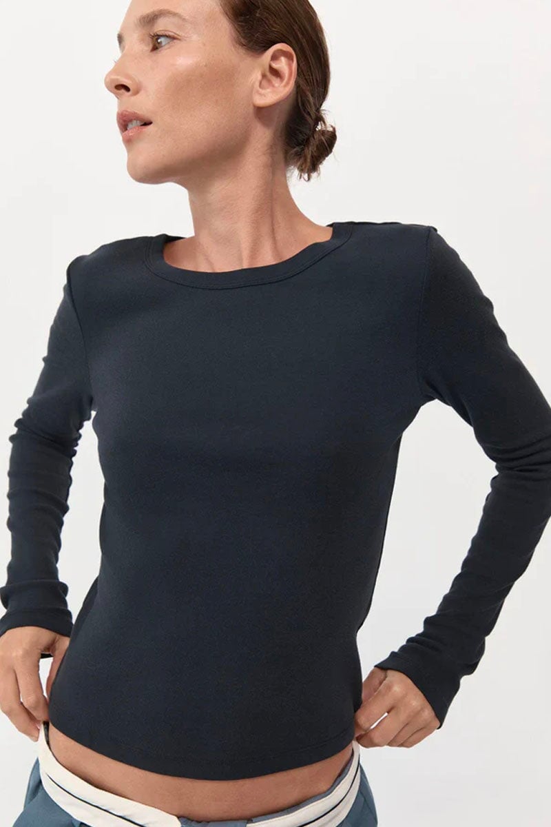 ORGANIC COTTON LONG SLEEVE TOP-BLACK Tops ST AGNI