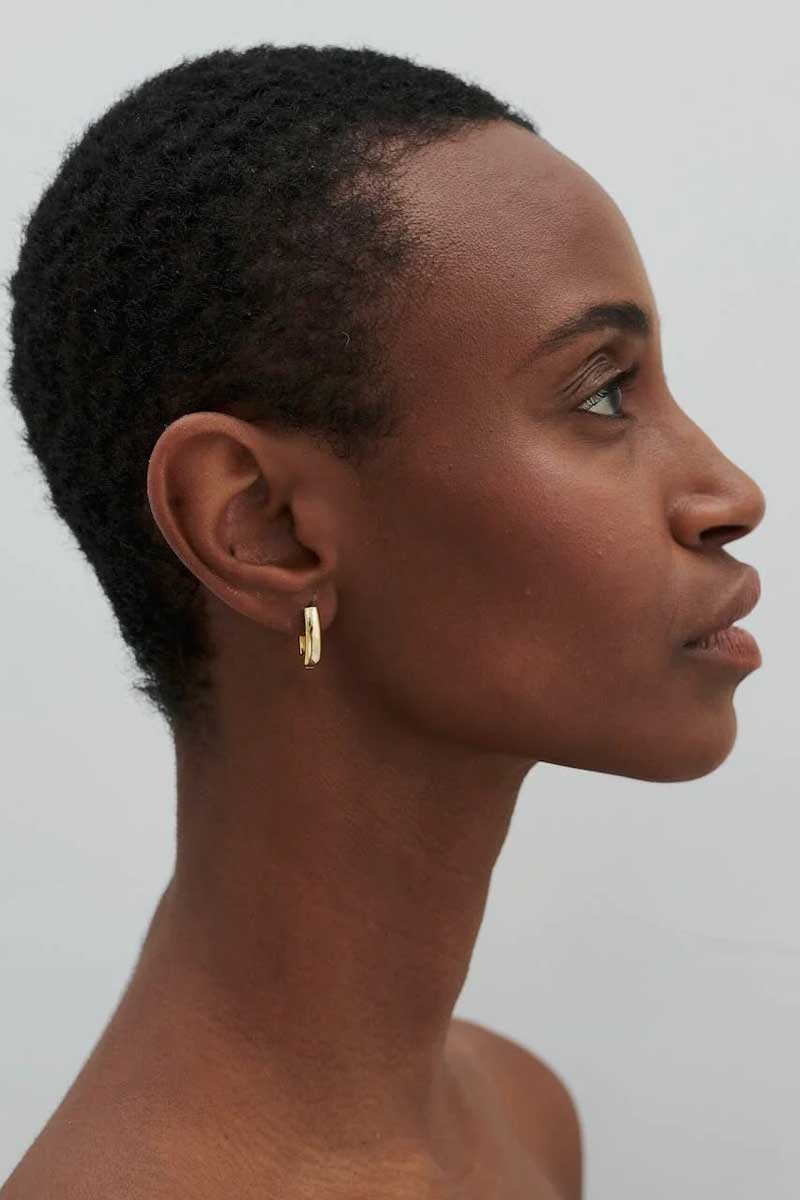 ELONGATED HUGGIE-GOLD Jewellery Anna Rossi Jewellery