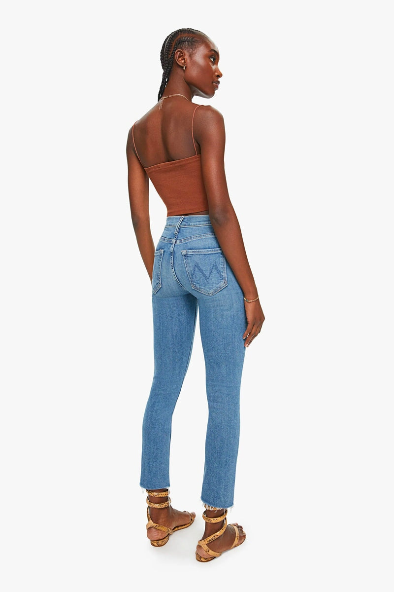 THE MID RISE DAZZLER ANKLE FRAY-RIDING THE CLIFFSIDE Denim MOTHER