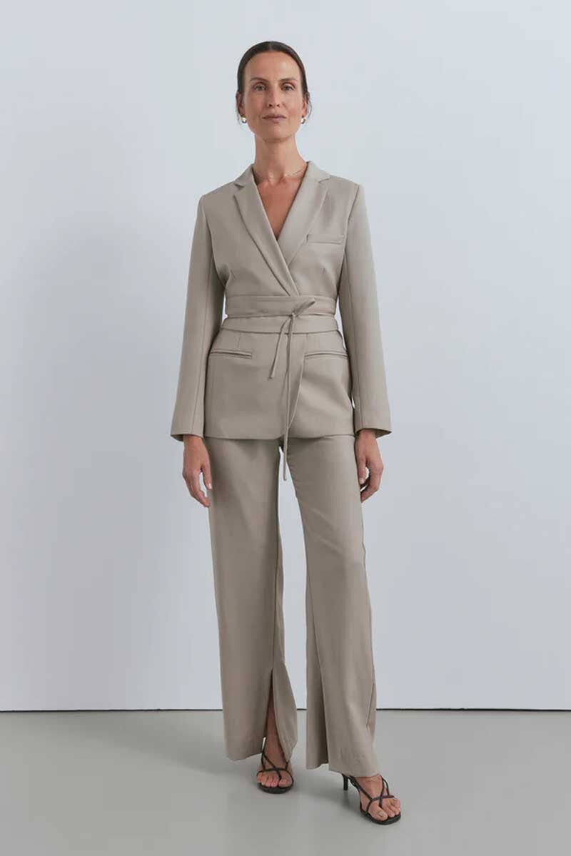 SHERIFF BELTED WOOL BLAZER-TAUPE Blazers Viktoria and Woods