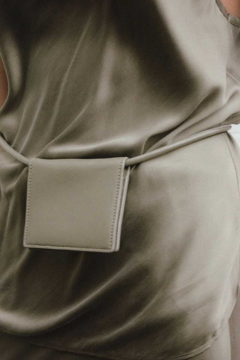 LEATHER CARD HOLDER-KELP Bags ST AGNI