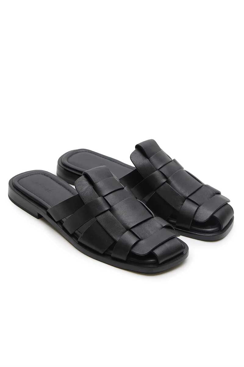 FISHERMAN MULE-BLACK Shoes LA TRIBE 36 Black