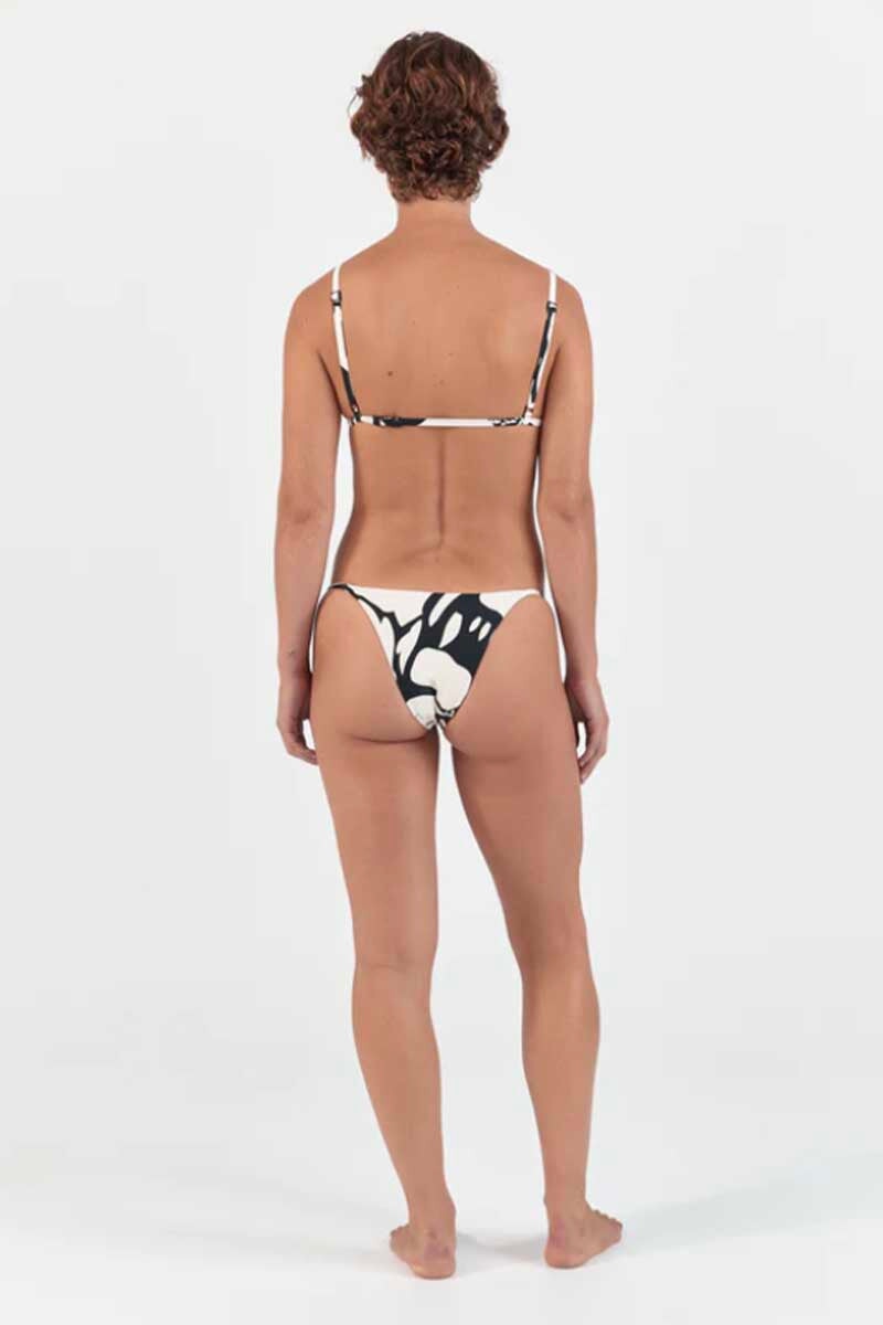 CLASSIC TRIANGLE TOP-MAGNOLIA Swim ZIAH
