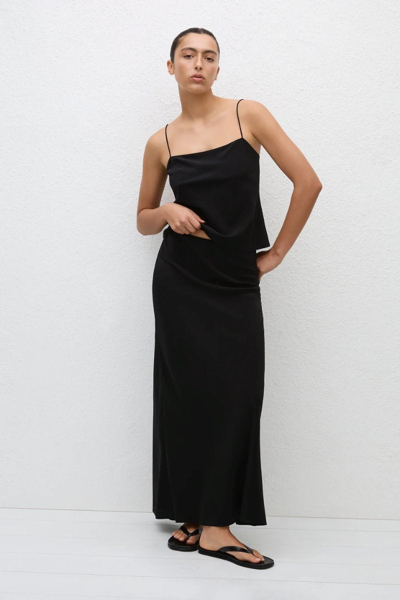 SQUARE CAMISOLE-BLACK Tops Matteau