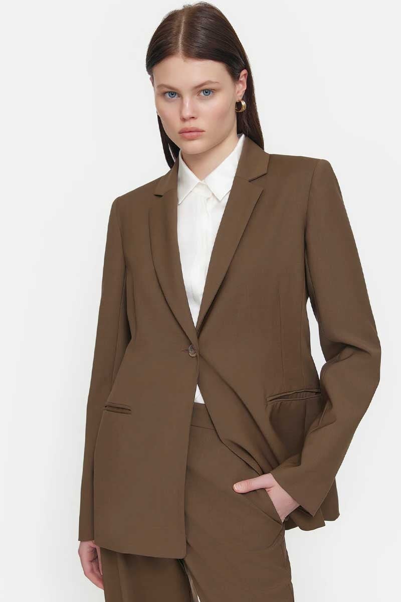 HOMETOWN BLAZER-BURNT UMBER Blazers Viktoria and Woods
