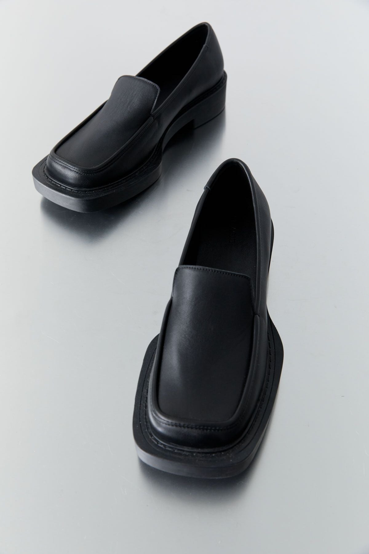 SQUARE LOAFER-BLACK Shoes ST AGNI