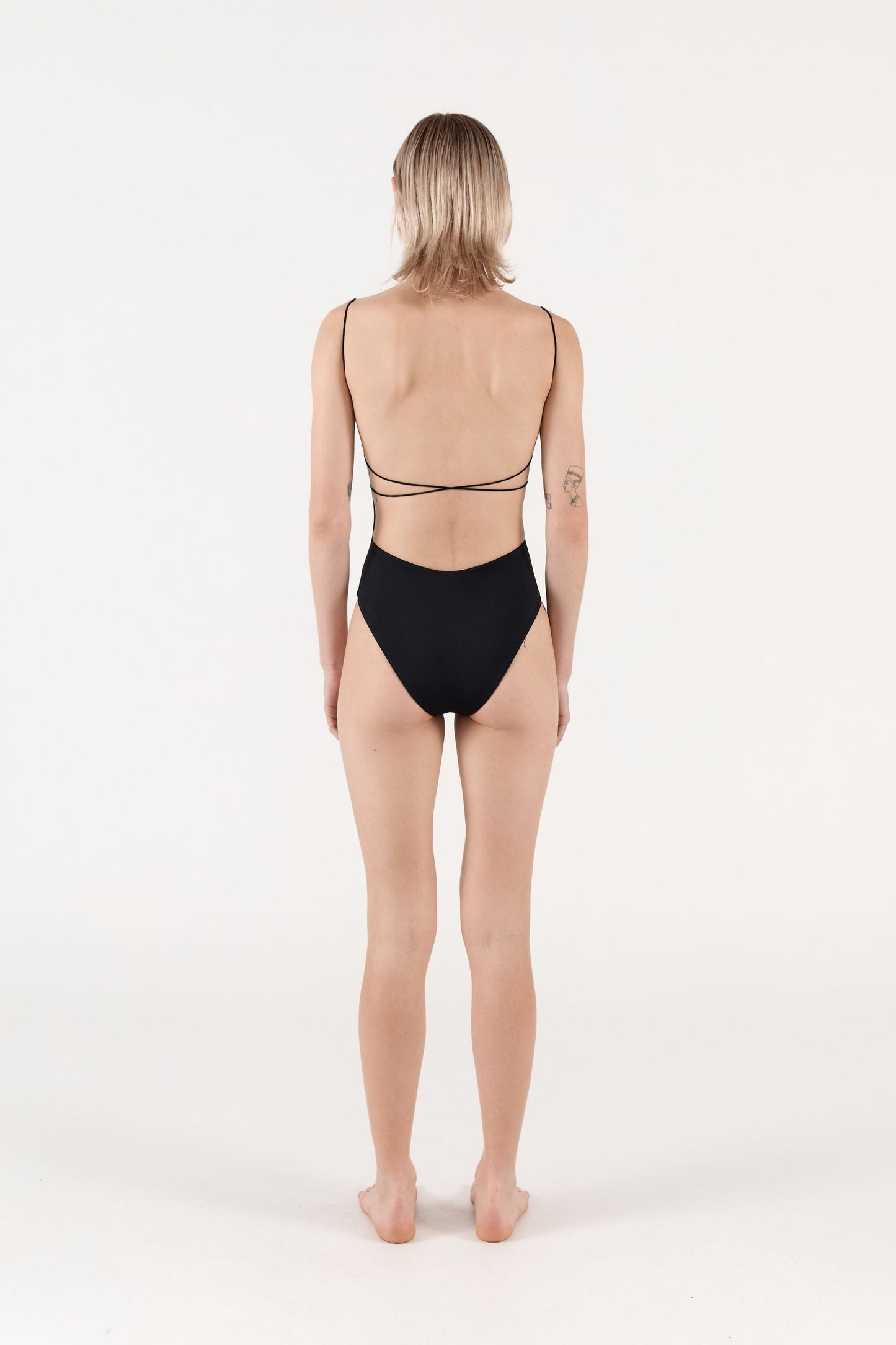 FINE STRAP ONE PIECE-BLACK Swim ZIAH