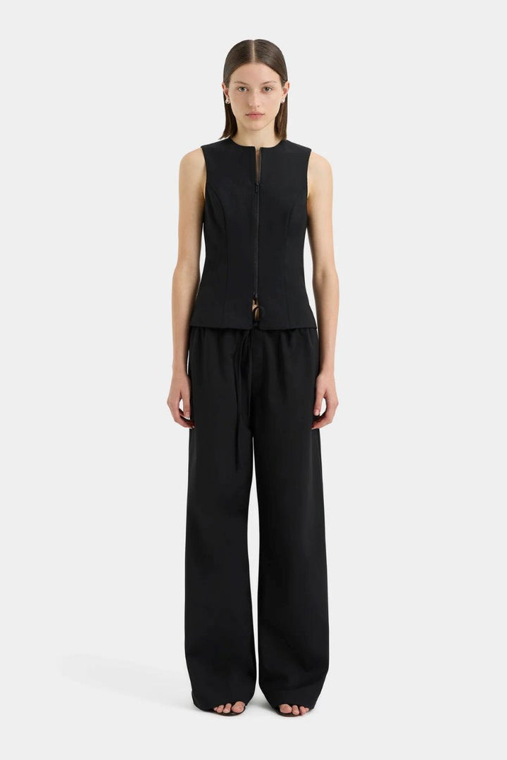 Laredo Zip Top
