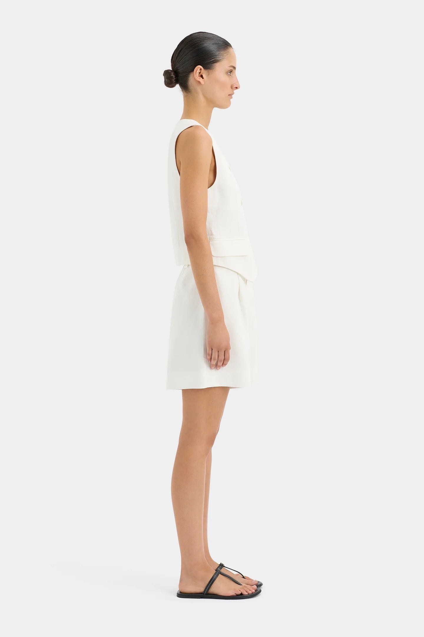 CLEMENCE TAILORED VEST-IVORY Tops SIR. 