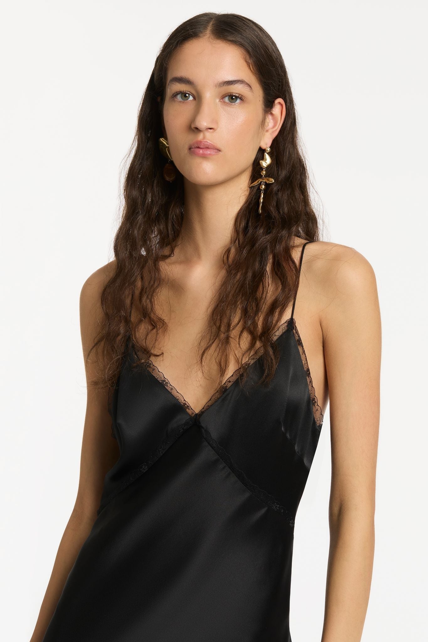 MARTINA V NECK SLIP DRESS-BLACK Dress SIR. 