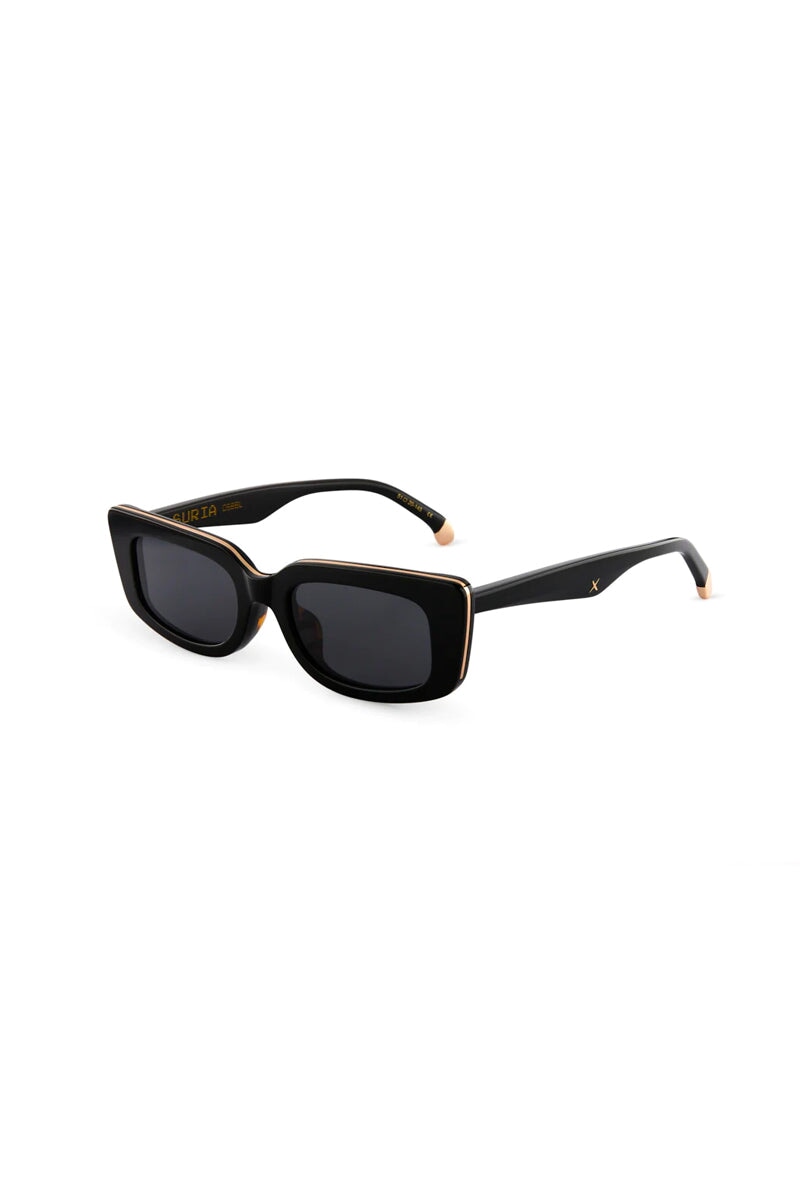 SURIA/ GLOSS BLACK Sunglasses Oscar and Frank 